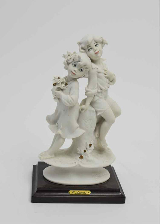 Guiseppe Armani 'Boy & Girl in Love' Figurine Art