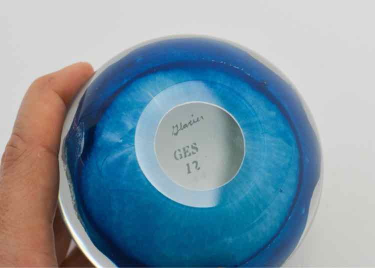 Paperweight
