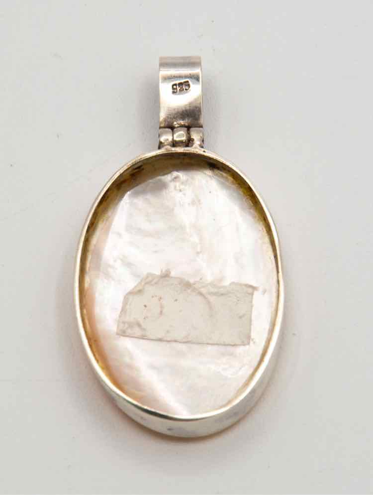 Pendant