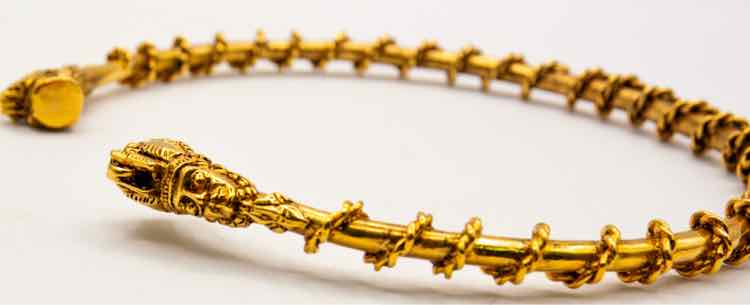 Indian Head Goldtone Choker