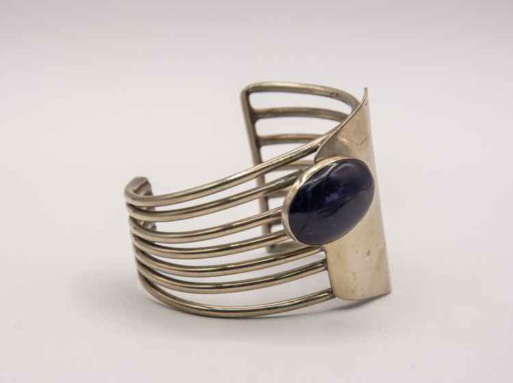 Vtg.Handmade Dark Blue Stone Bracelet