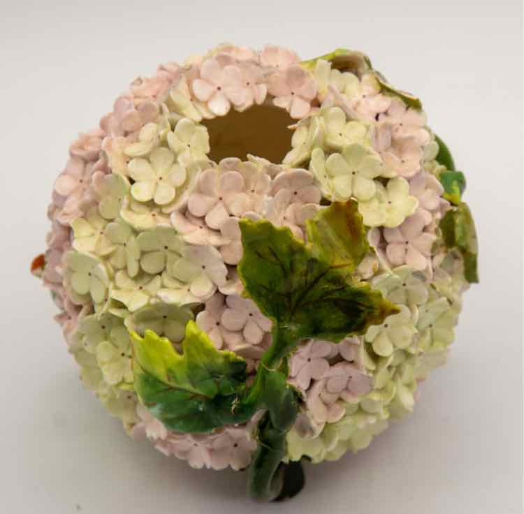 1950's Victorian Porcelain Hydrangeas Vase