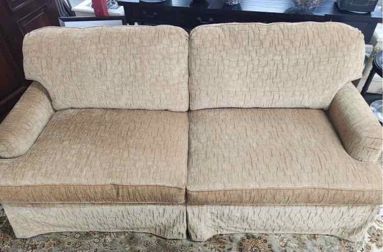 Retro Gold Queen Sleeper Sofa