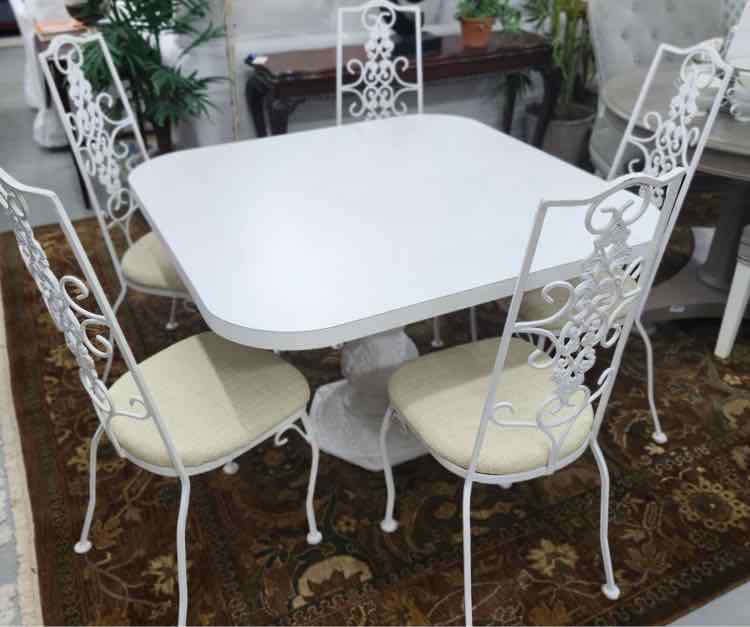 White Dining Table w/5 Chairs