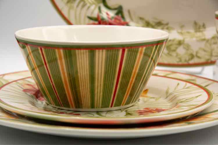 58 Piece Waverly Garden Dish Set, Platter ‘AS IS’