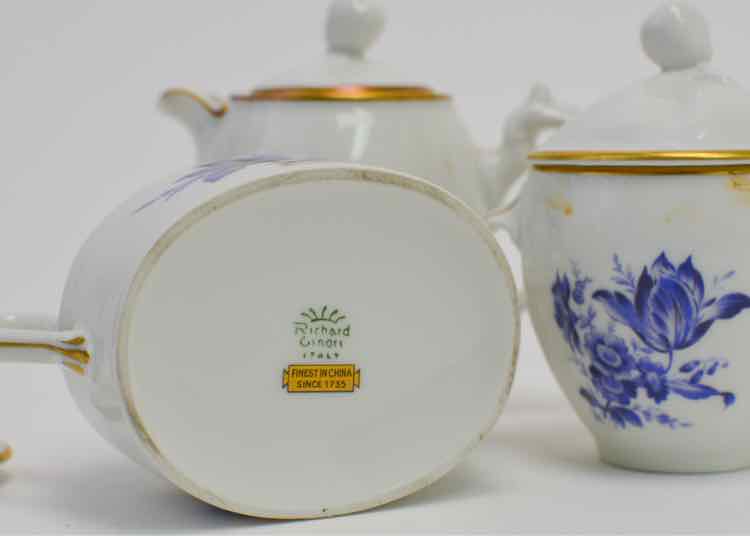 Vtg. Richard Ginori Demitasse Coffee & Tea Service Dishware