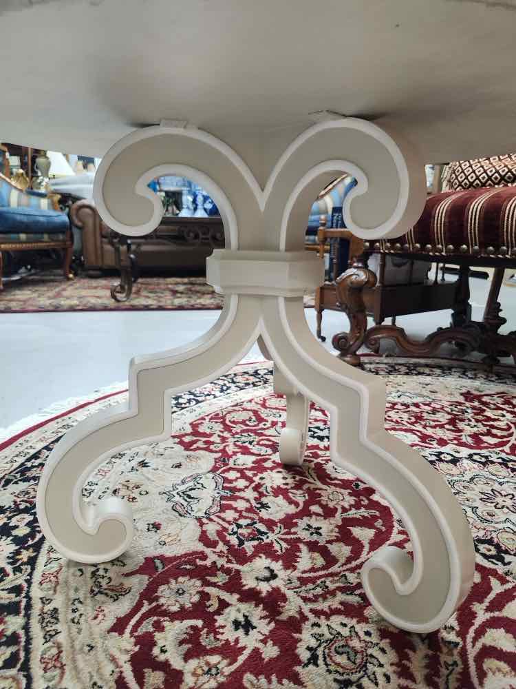 Henredon Round Beige Table
