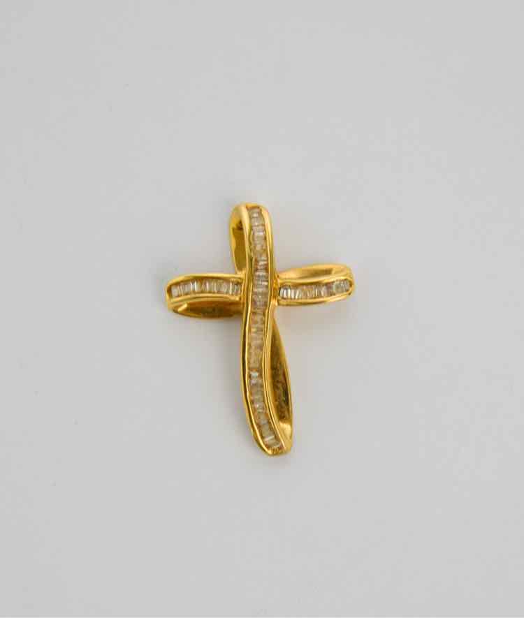 14k Diamond Cross