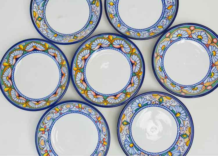 Dishware