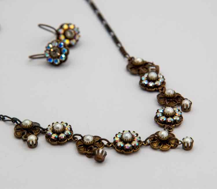 Necklace and Earrings Set