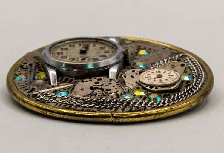 Leslie Mones Vtg. Steampunk Pin