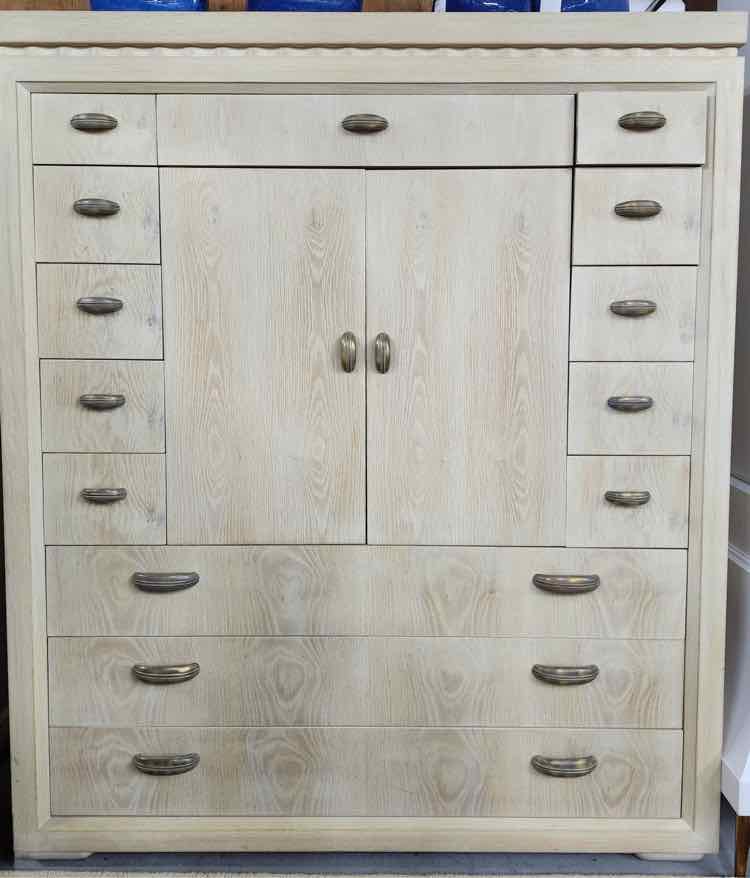 Hendredon Armoire
