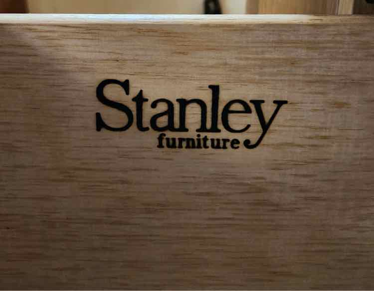 Stanley Armoire