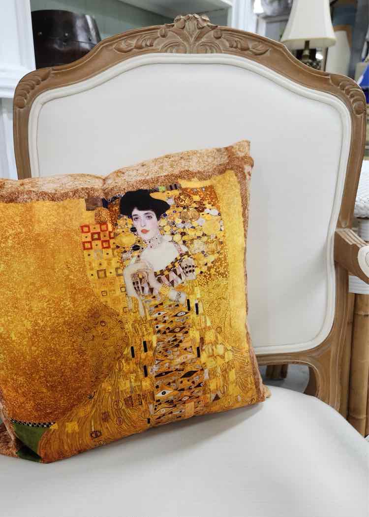 White French Chair w/Pillow