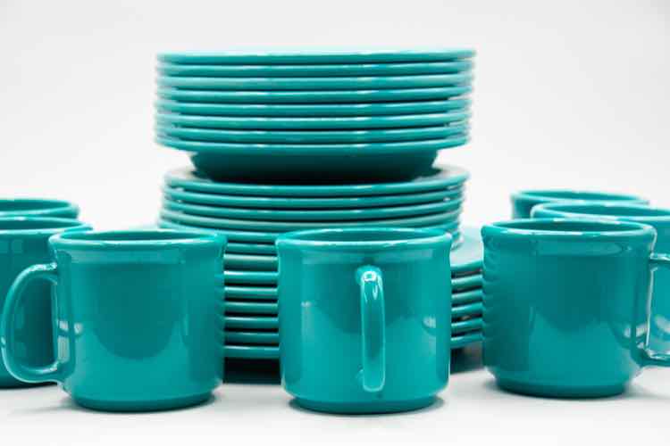 Dishware