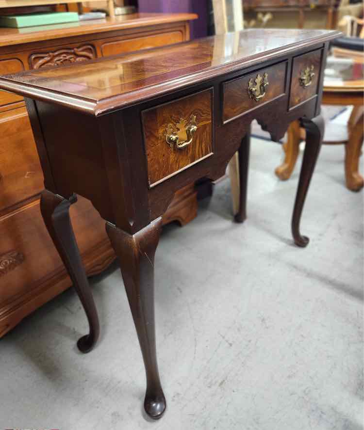 Hekman Entry Table