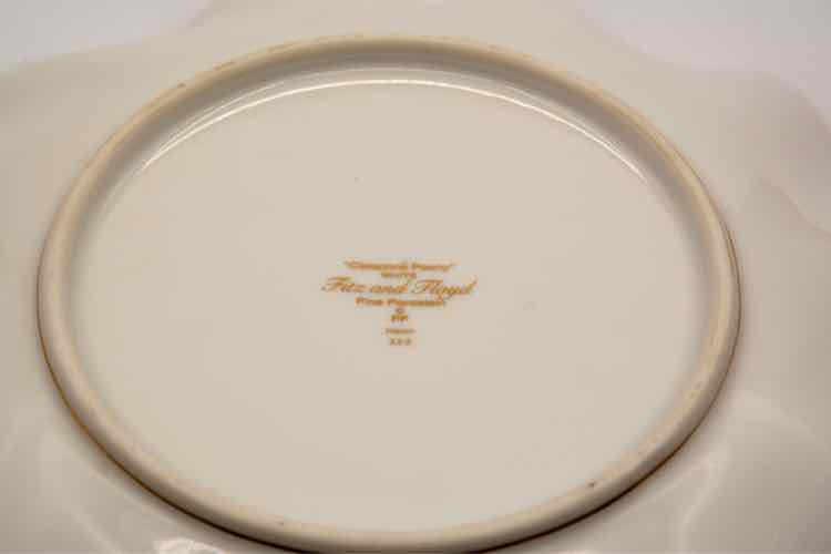 Fitz & Floyd White Peong Dish