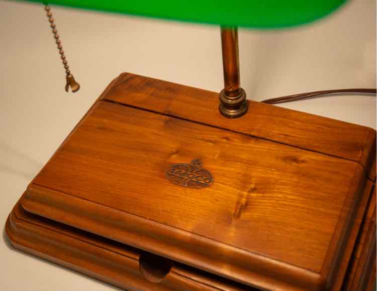 Bankers Green/Wood Desk Lamp
