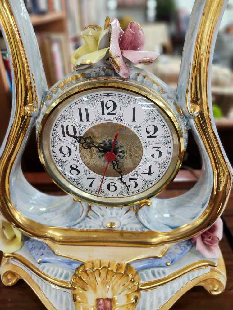 Italian Capodimonte Vintage Clock