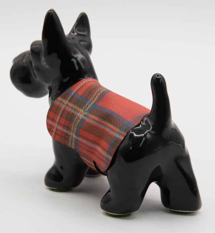 Scottie Statue