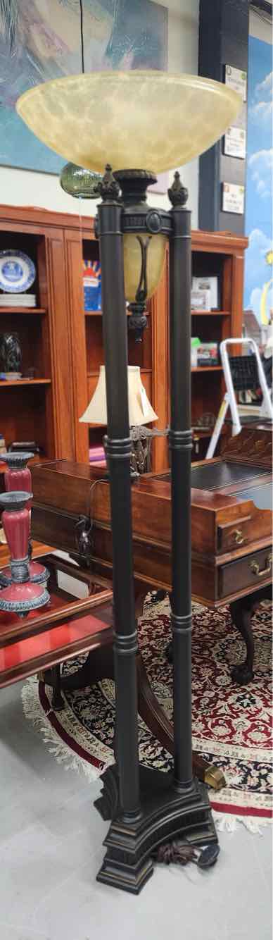 Black Torche Floor Lamp