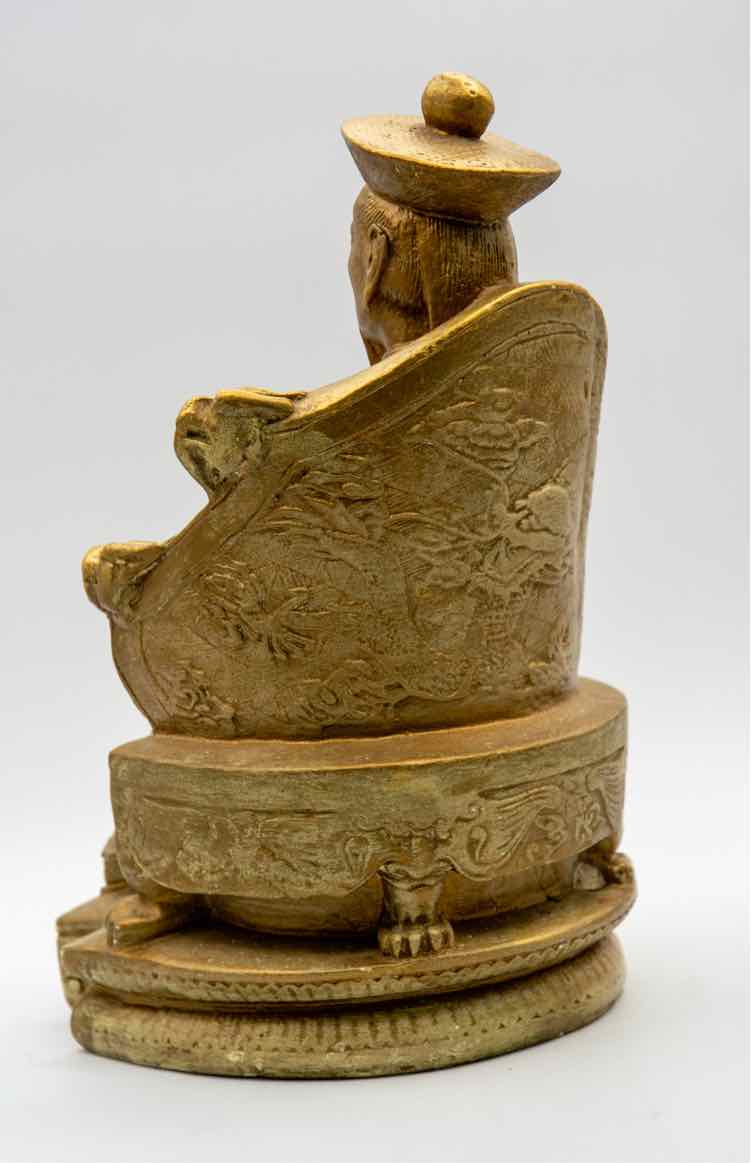 Qialong Emperor Figure