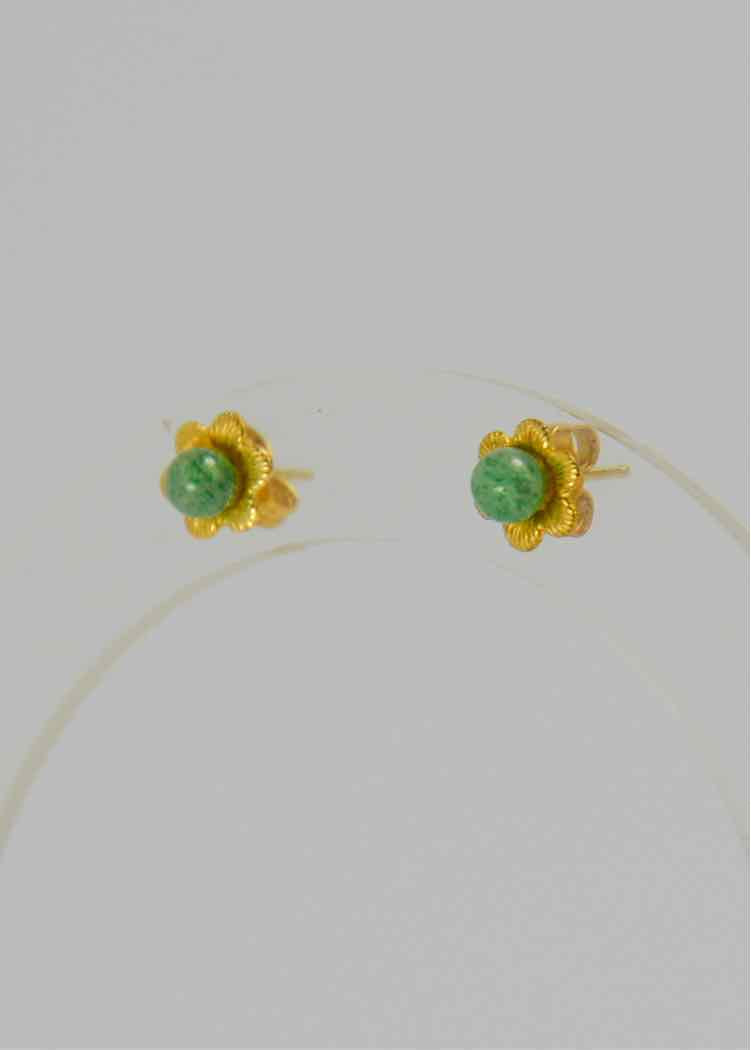 14KY Gold Stud Jade Earrings