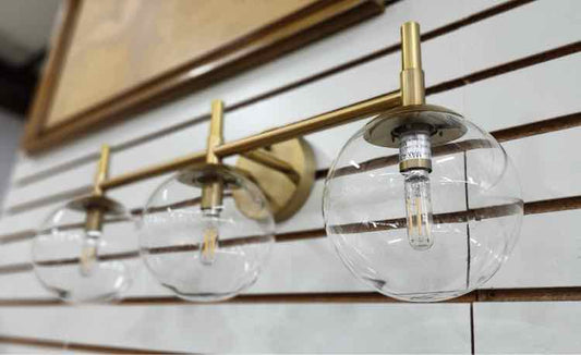 Light Bath Fixture