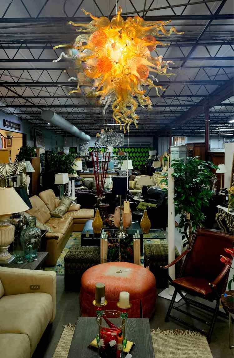 Chihuly Style Hand Blown Glass Chandelier (90 Globes)