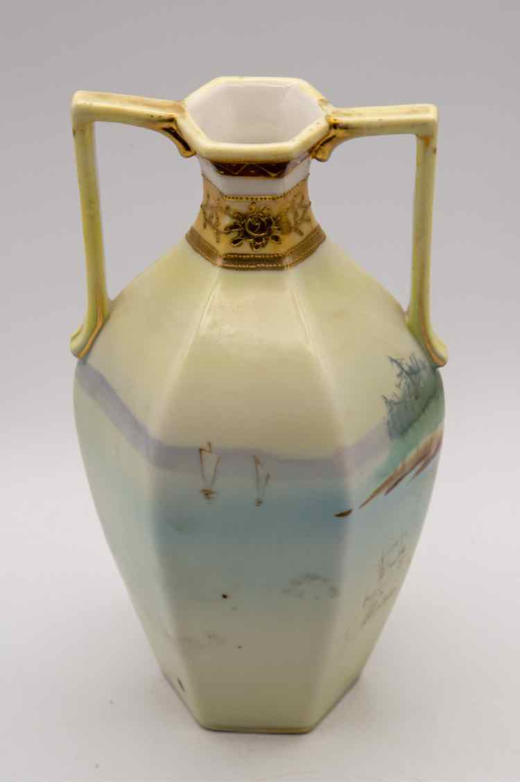 Painted Asian Vase w/ Gilded Gold Rim 9"