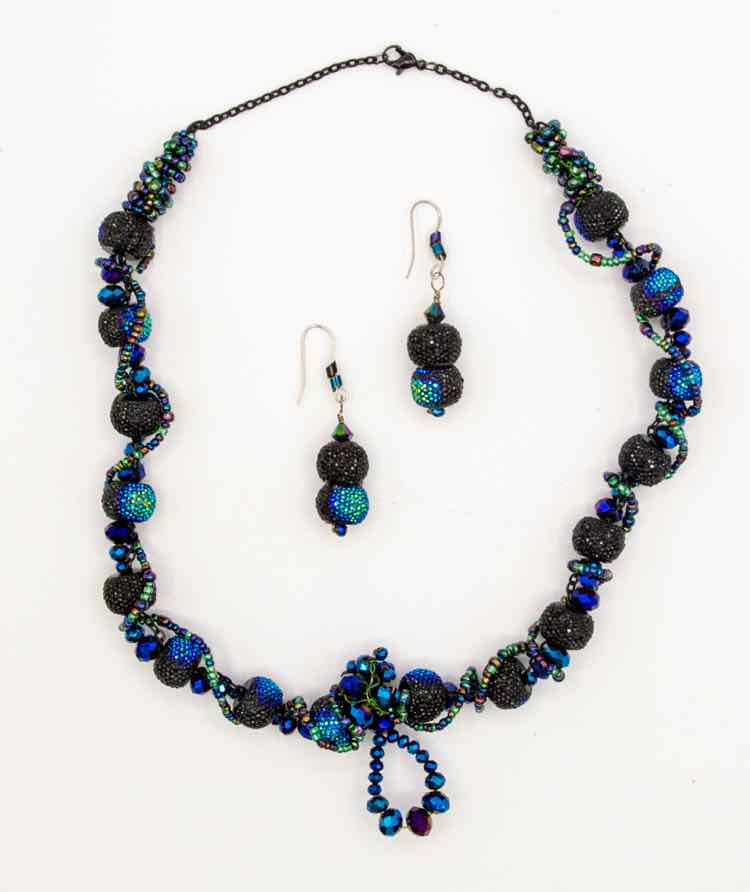 Neclace and Earrings