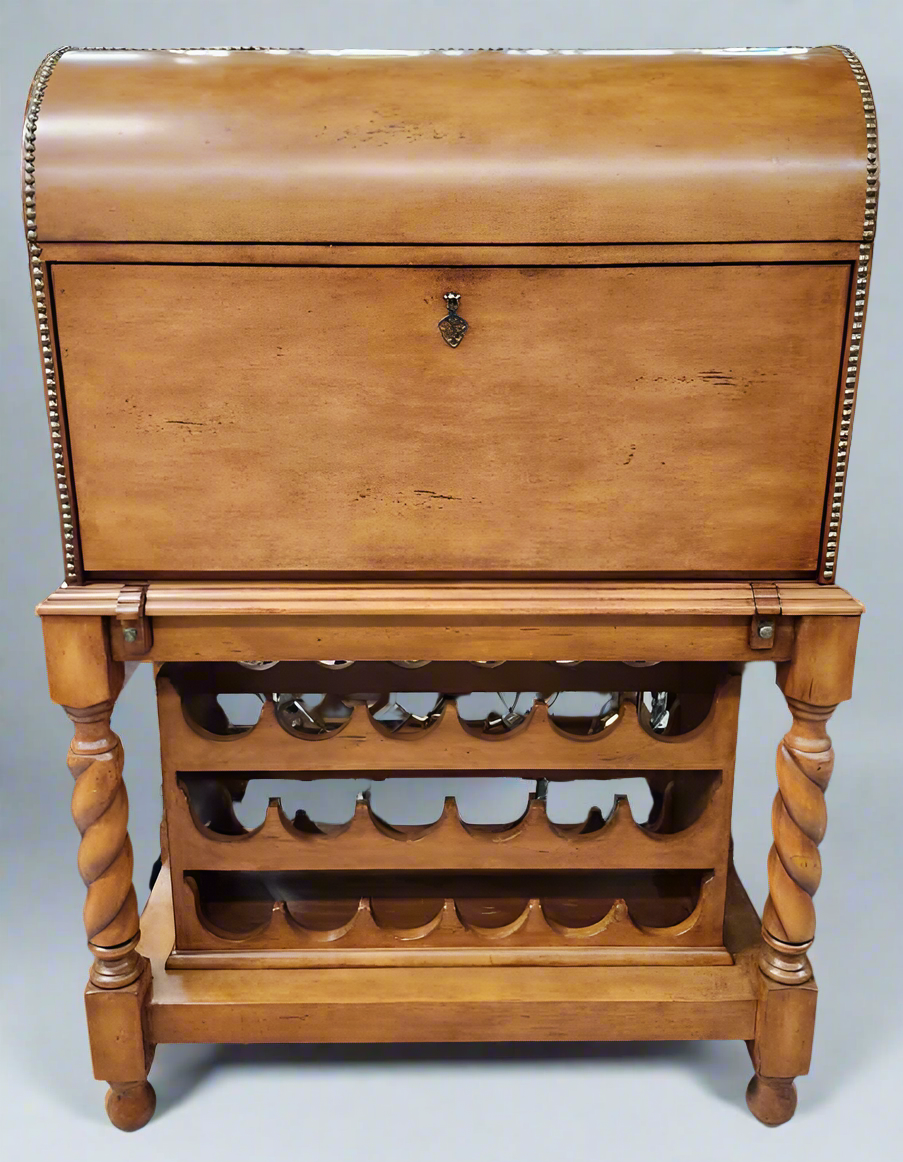 Reproduction 'Antique' Bar
