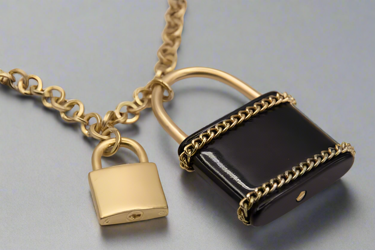 Chicos Necklace