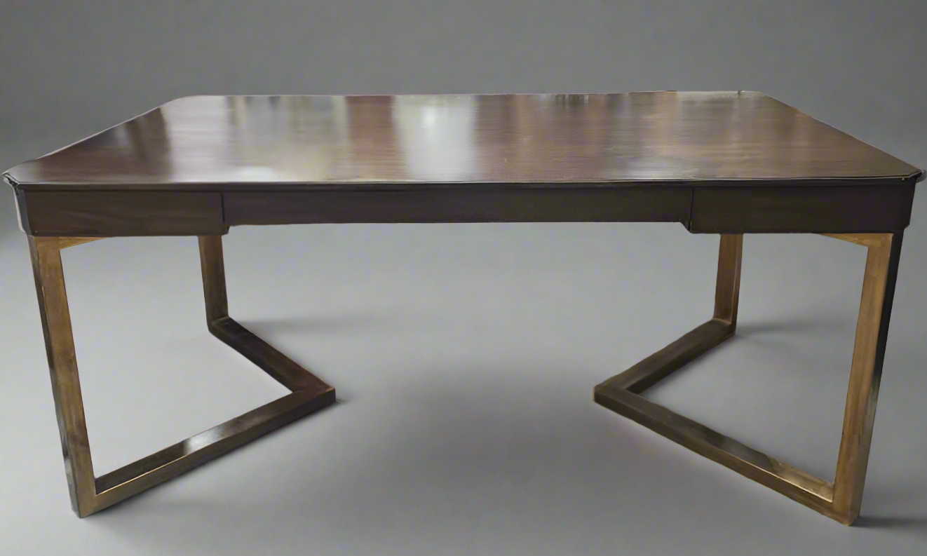 Stanley Desk