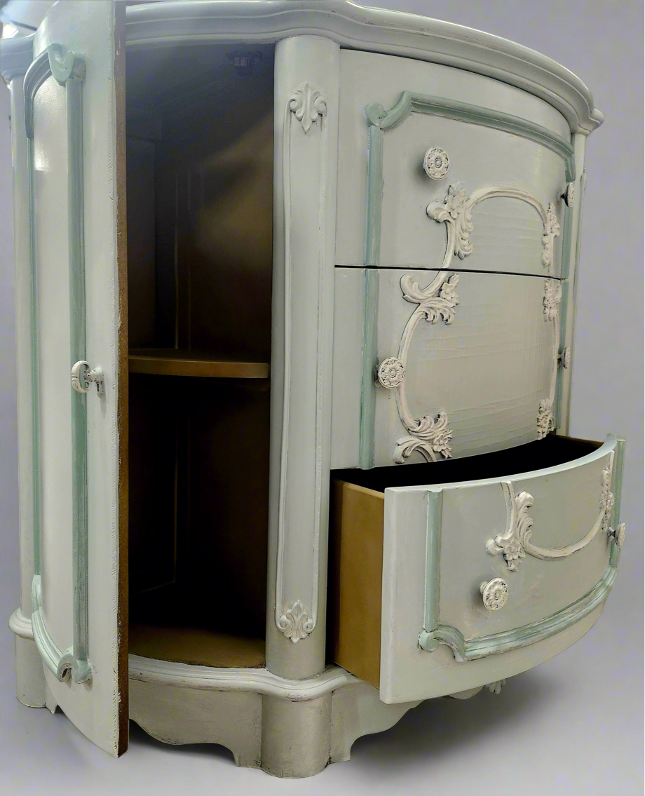 Shabby Chic Sideboard Cabinet