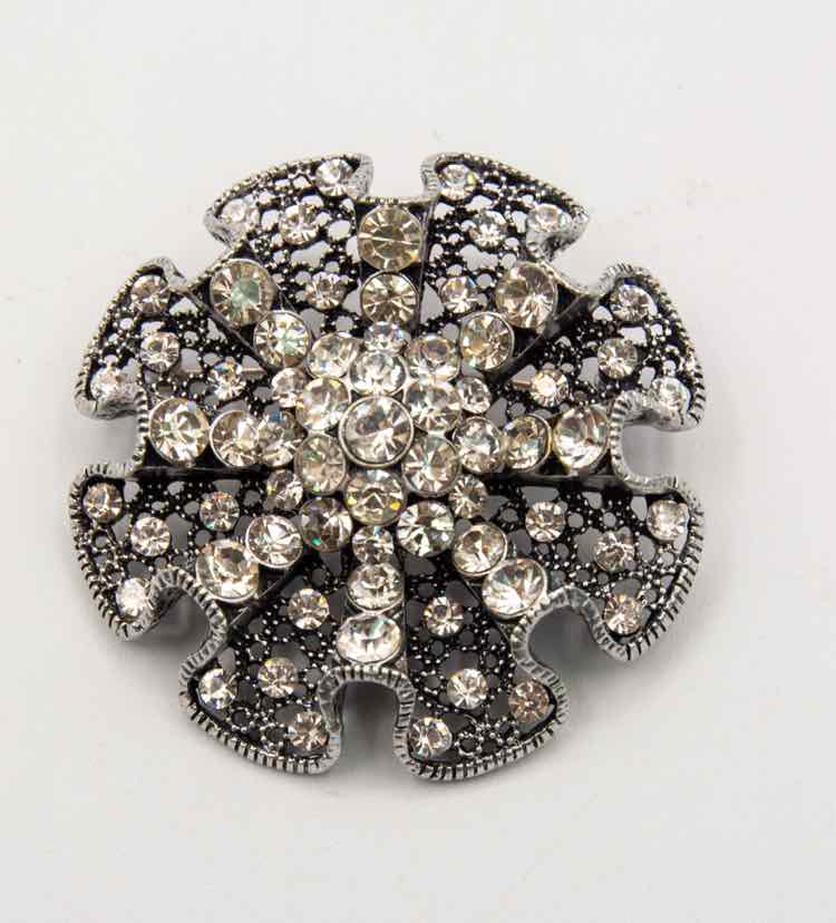 Brooch