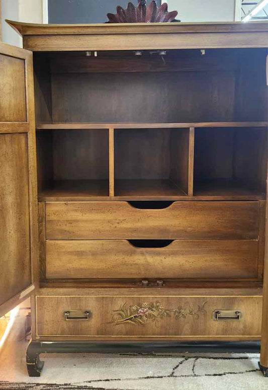 Van Leigh Armoire