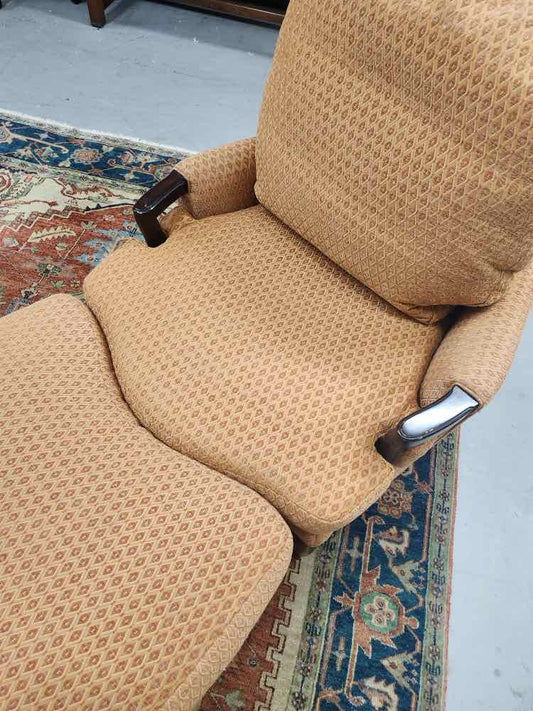 Rudin Arm Chair w/Ottoman