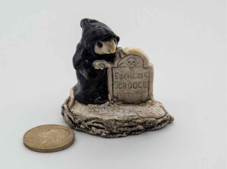 'Wee Forest Folk' Holiday Figurine