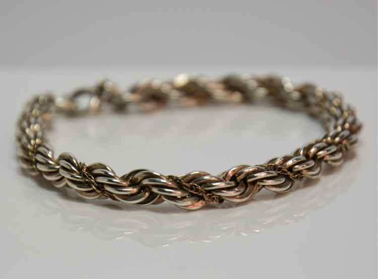 9.25 14k Braded Link Bracelet