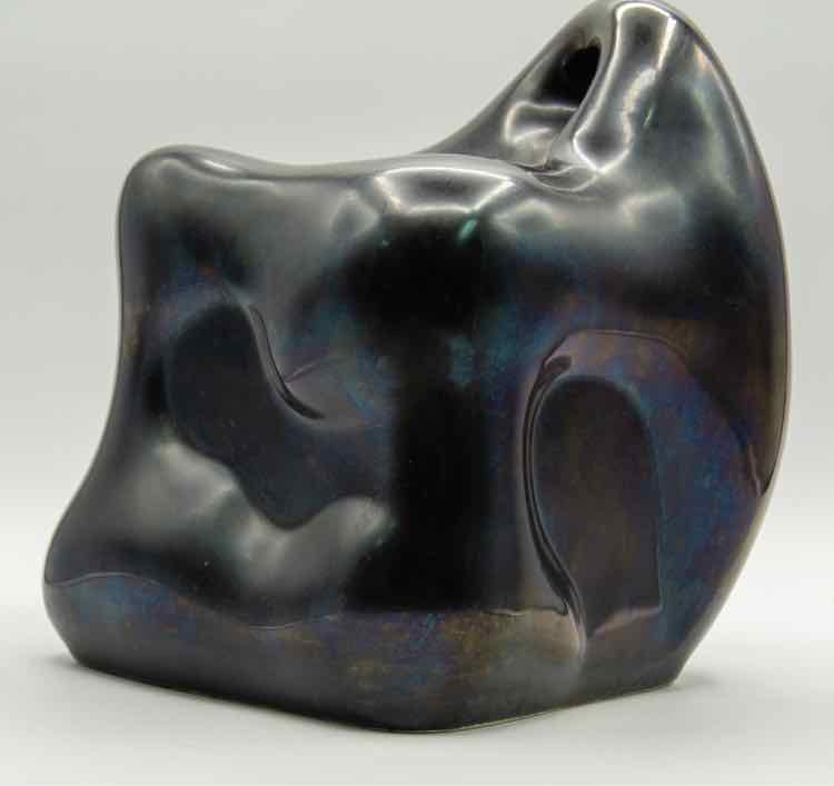 Vohann Vtg. Abstract Tissue Holder