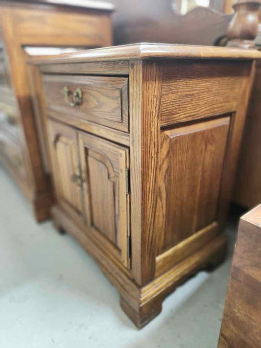 Nightstands Ethan Allen