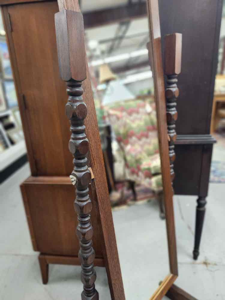 Antique Stand Up Mirror