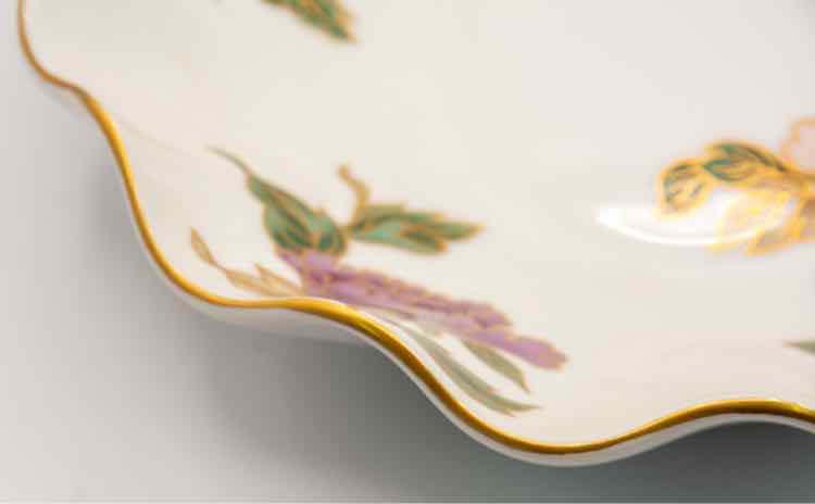 Fitz & Floyd White Peong Dish
