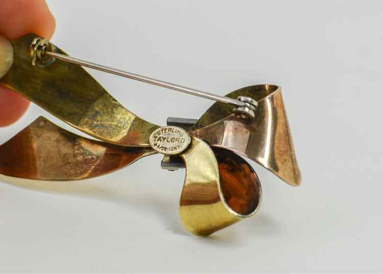 Brooch