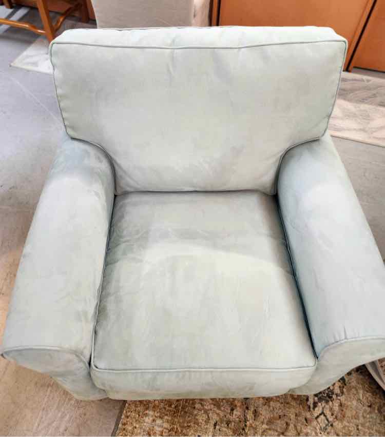 Matter Bros. Aqua Microfiber Arm Chair