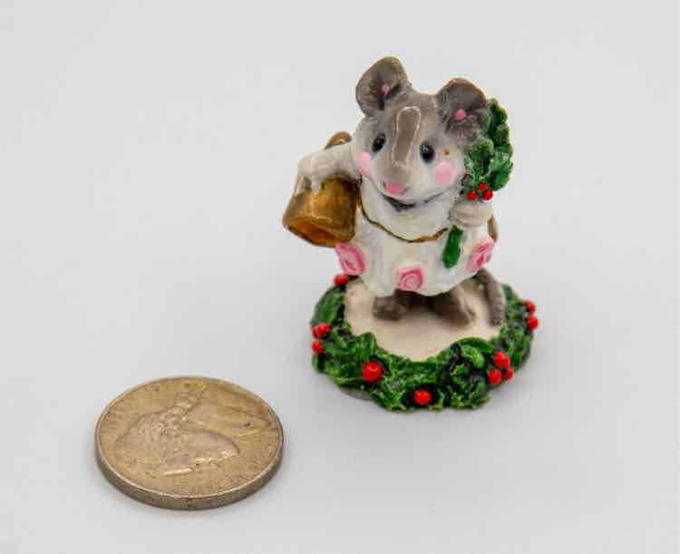 'Wee Forest Folk' Holiday Figurine