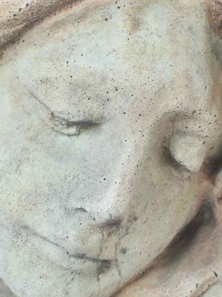 Statue
