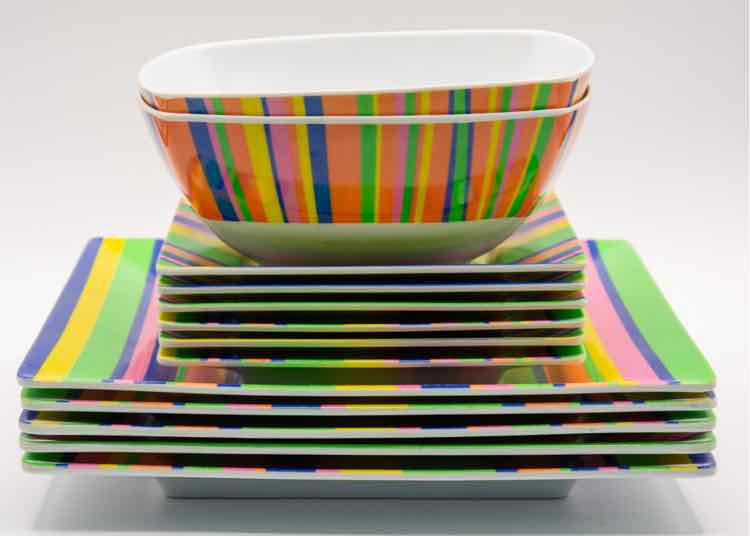 Dishware