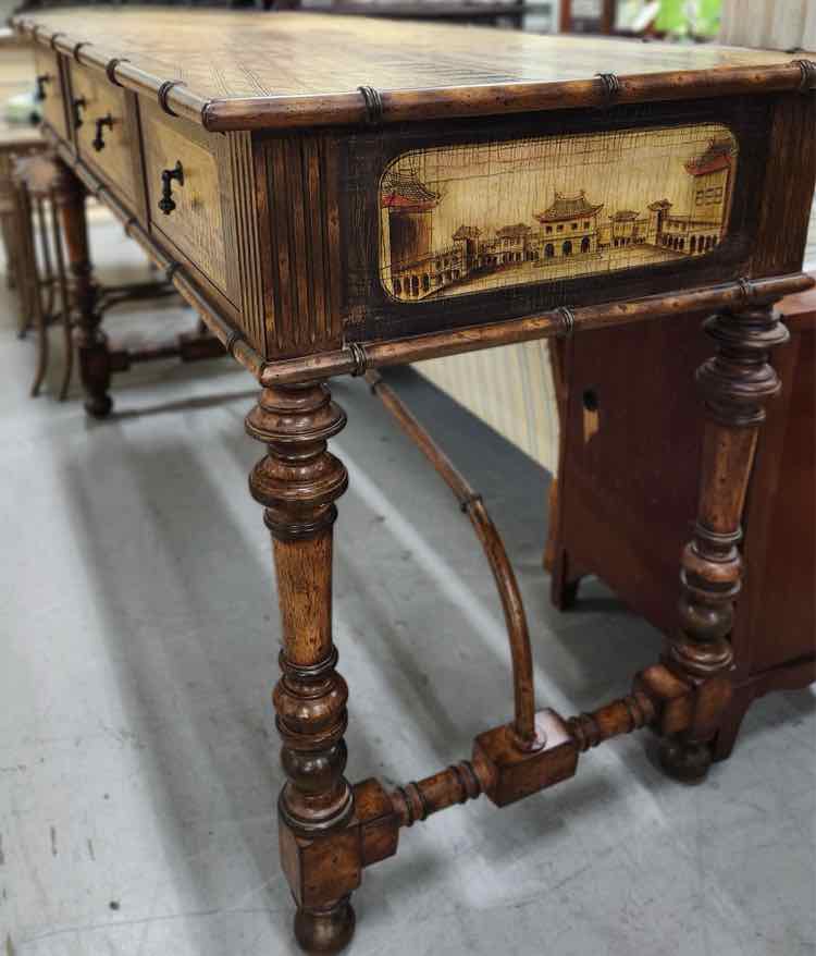 Robb & Stucky Entry Table